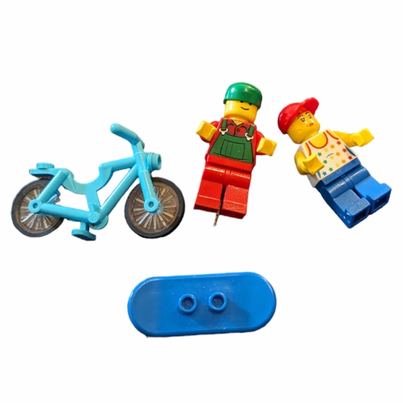 LEGO rare mini figs Skateboard/Longboard & Bicycle riders bundle - Picture 7 of 16